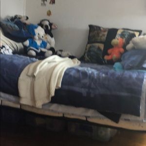 Meet your Posher, Deborah